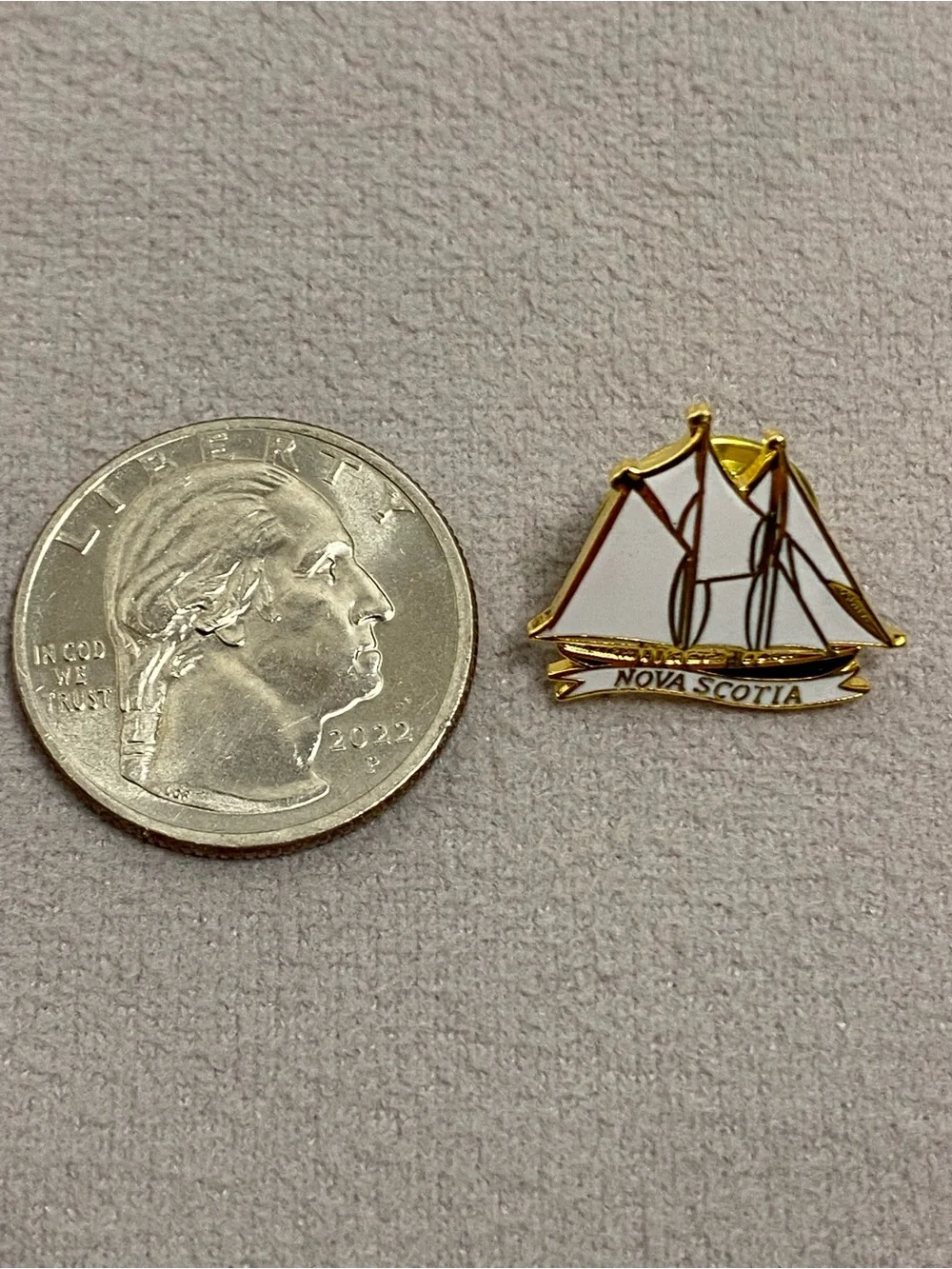 Vintage Nova Scotia Schooner Sailboat White Enamel Lapel Pin Gold Tone